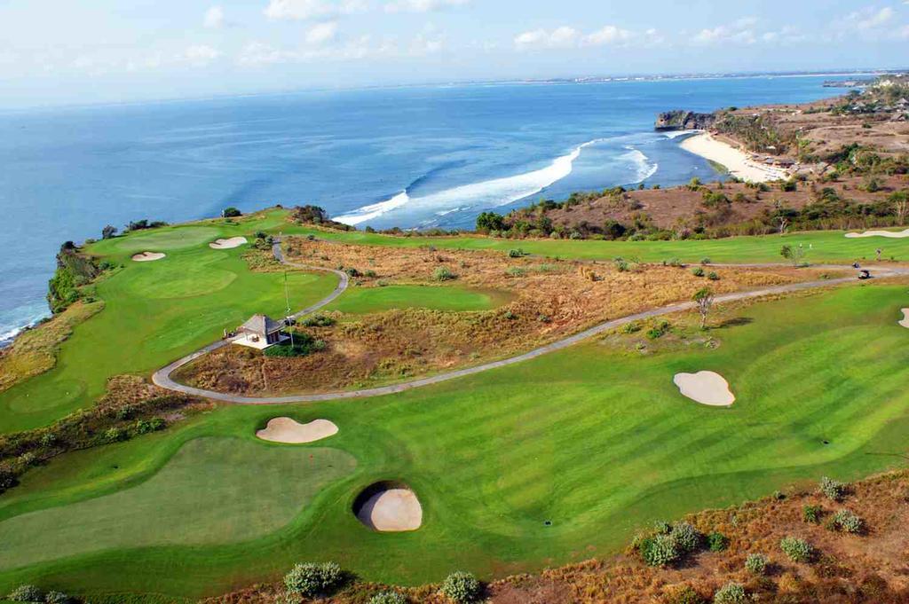 New Kuta Golf / Ocean Villa Улувату Экстерьер фото